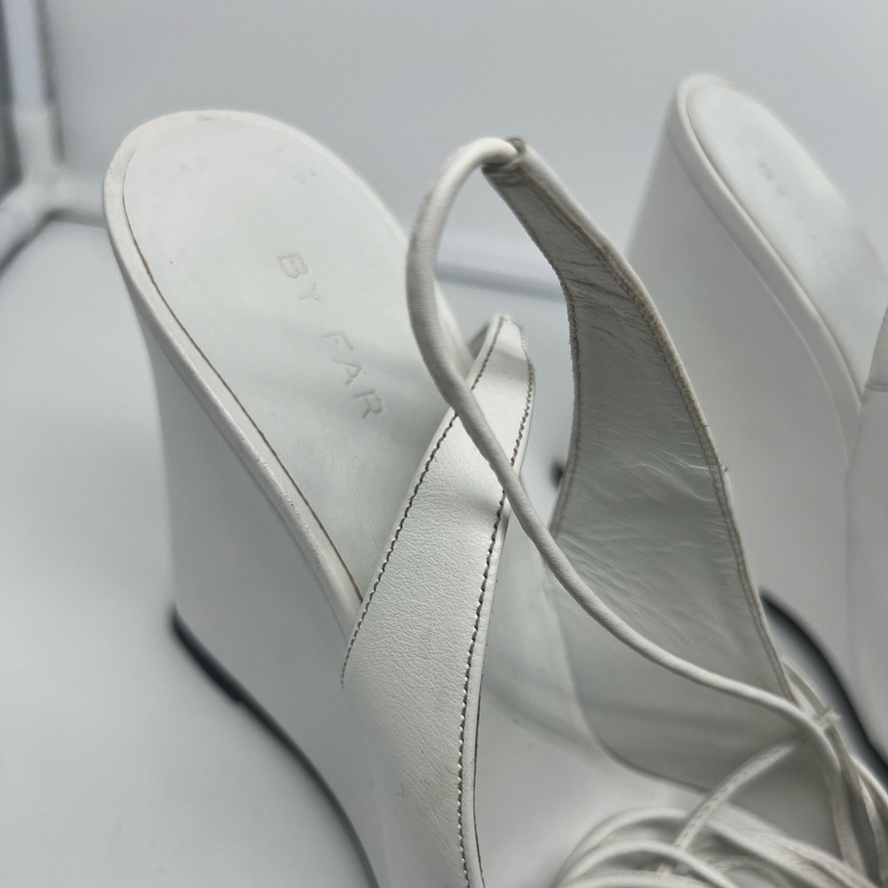 BY FAR Vaughn White Nappa Leather Wedge Gladiator Lace Up Pointed Heels sz 40 - Picture 8 of 13
